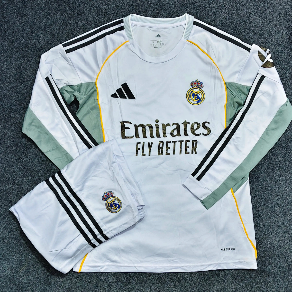 REAL MADRID HOME 2025/26 OFFICIAL FULL SLEEVES KIT